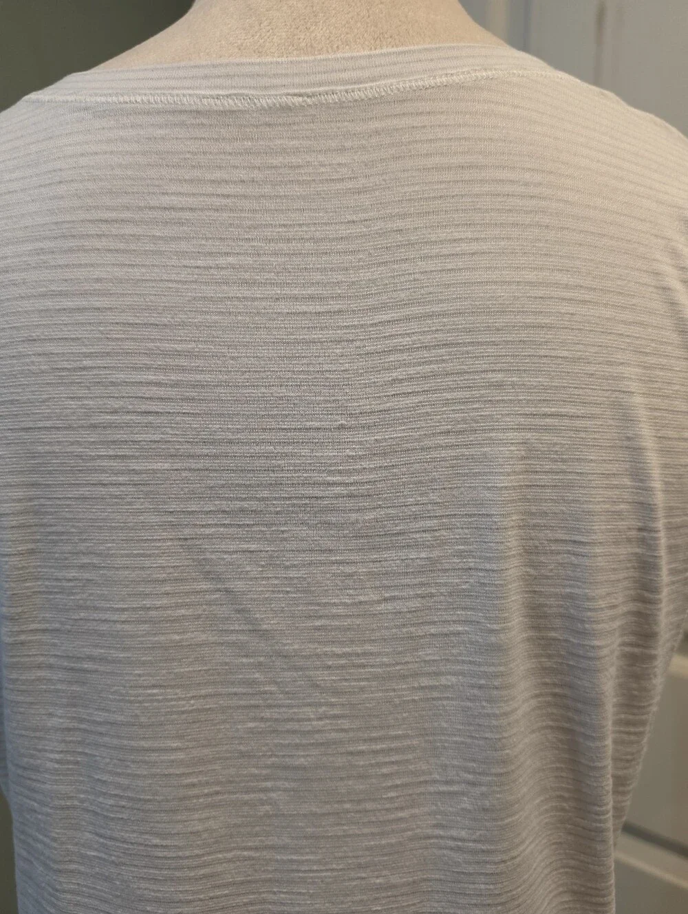 Lululemon Muscle Tank - Picture 6 of 7